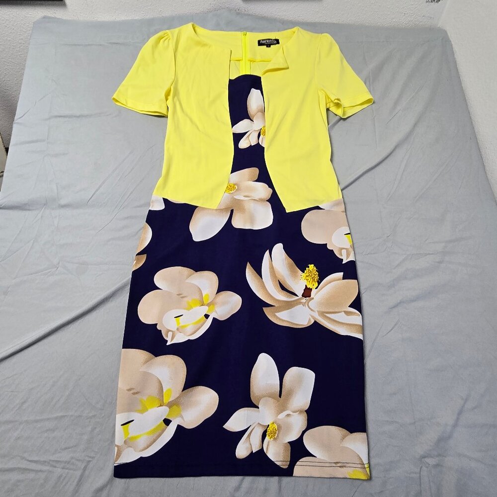 Fashion Mia Dress Size Large Yellow Blue Foral design New With Tags